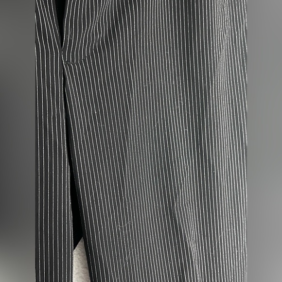 || CALVIN KLEIN || PIN-STRIPE SUIT PANT || - Picture 5 of 7
